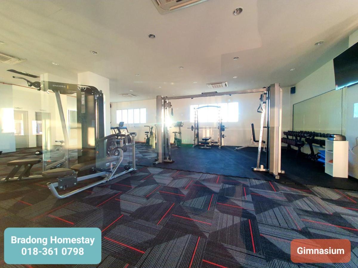 Bradong - Musllm Only, 3 Queen Bedrooms, Seaview, Infinity Pool, Gym, Near Drawbridge & Ktcc Mall Homestay