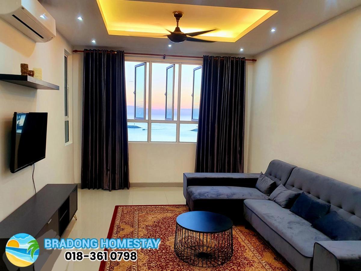 Bradong - Musllm Only, 3 Queen Bedrooms, Seaview, Infinity Pool, Gym, Near Drawbridge & Ktcc Mall * Kuala Terengganu